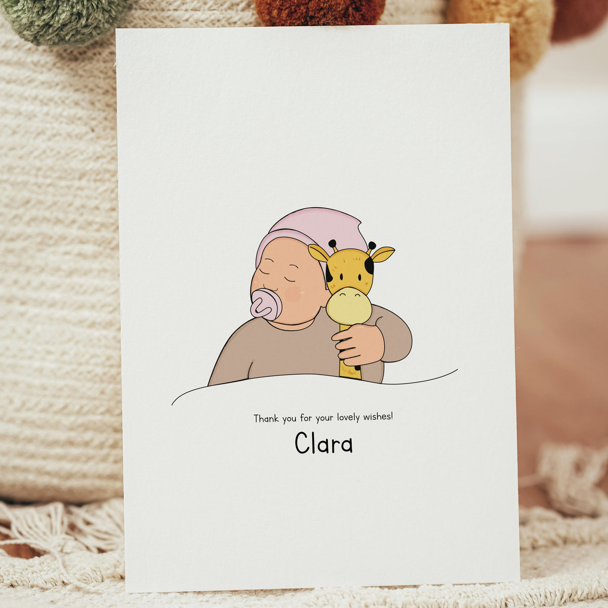 Biglietto di nascita personalizzato per neonato con illustrazione minimalista e animali, stampato su carta pregiata ecologica 300 gsm